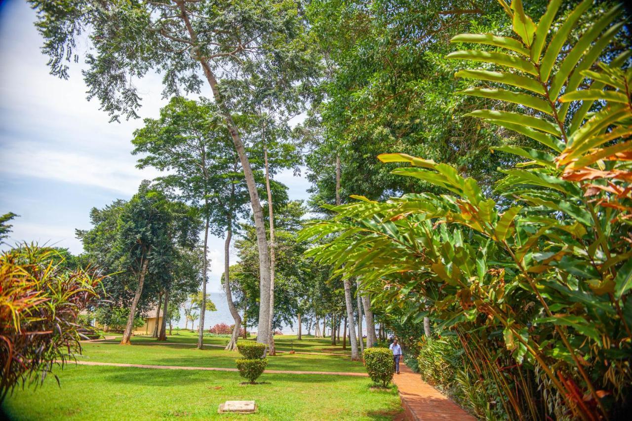 Brovad Sands Lodge Kalangala Exteriér fotografie